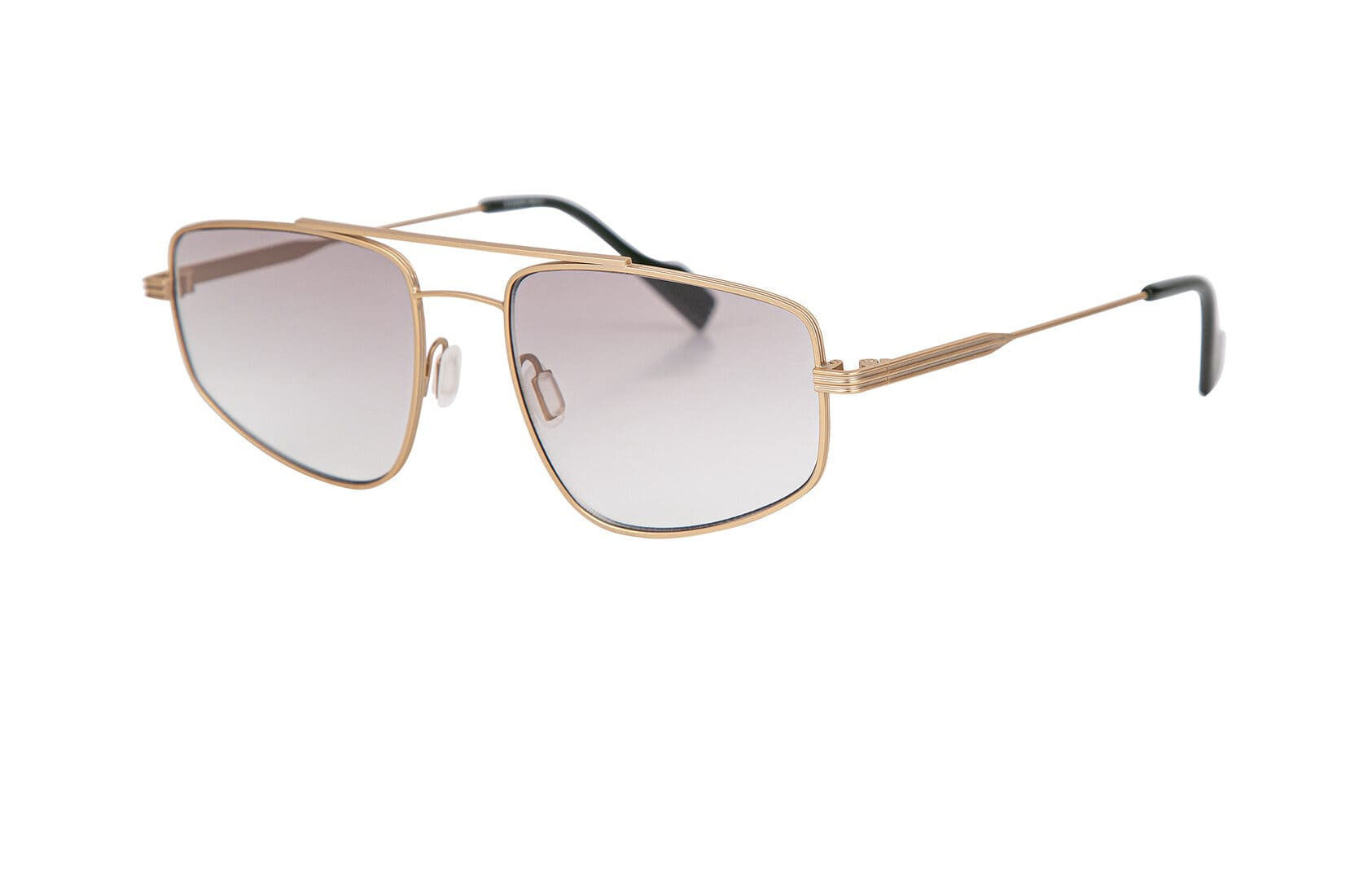 Eyerepublic 19P posh